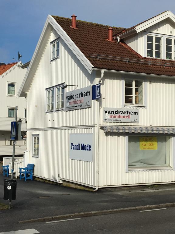 Grebbestads Vandrarhem Екстериор снимка
